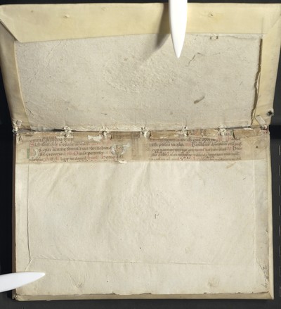 Front endleaf guard, outer side