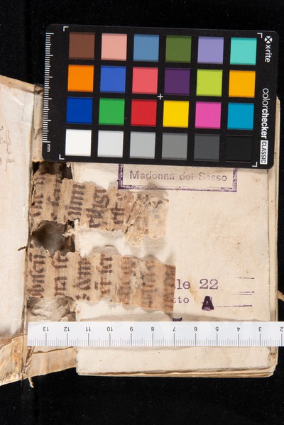 Frammenti 1 e 2, lato originariamente rivolto verso la compagine